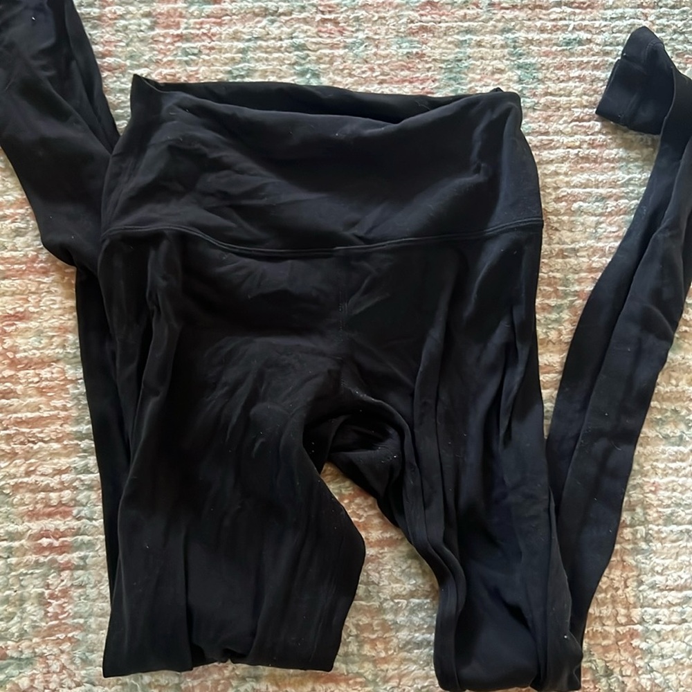 Black Lululemon align